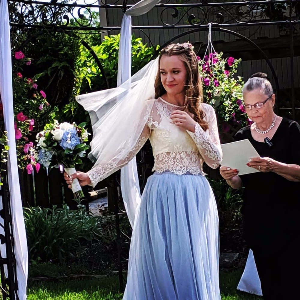 Meet your Posher, Julie